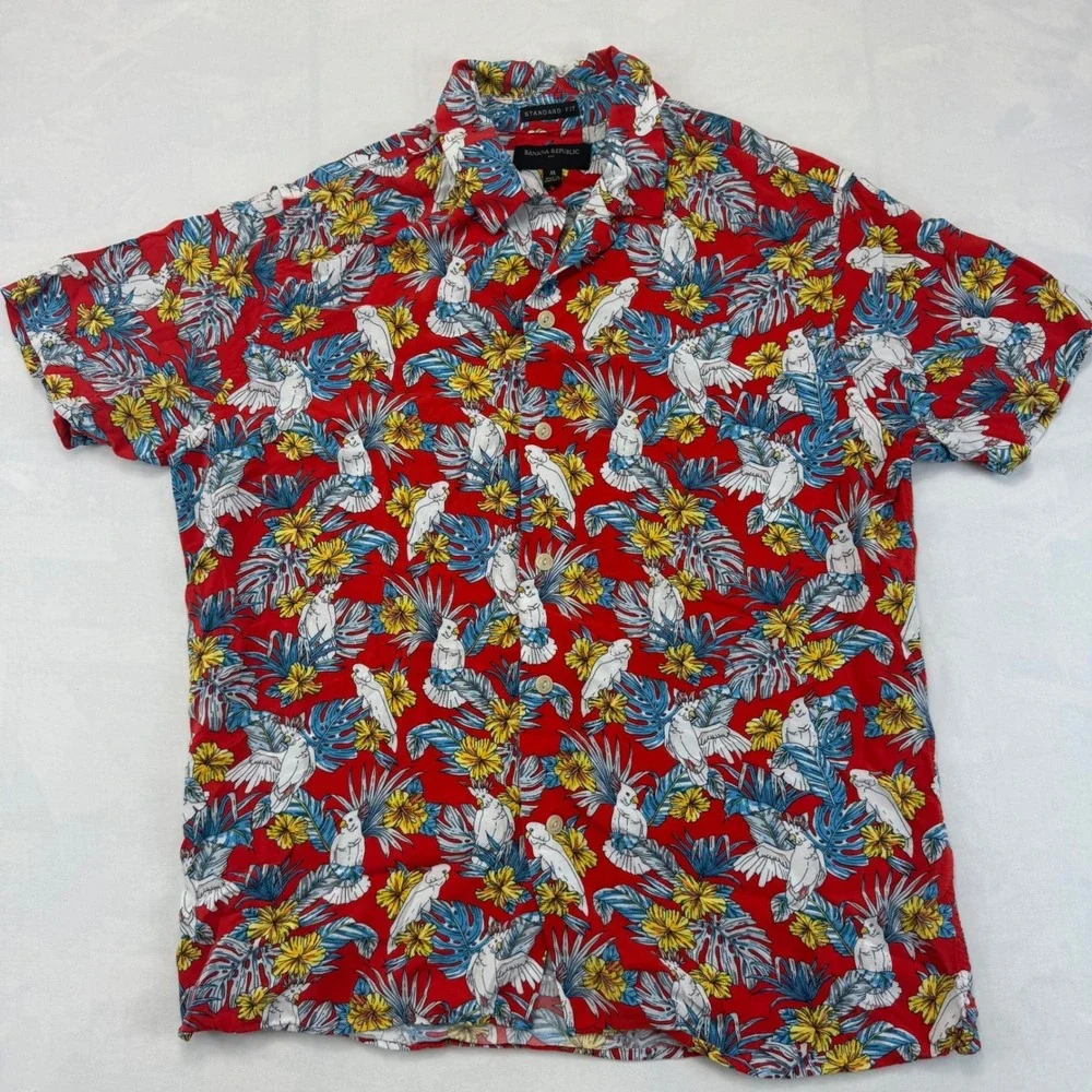 Banana Republic Men's M Standard Fit Red Tropical Cockatoo Hawaiian Rayon Shirt